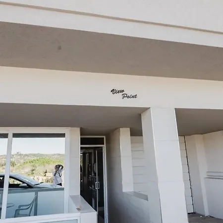 Seaside Escape 2bed With Views! By Homely * Is-Sellum