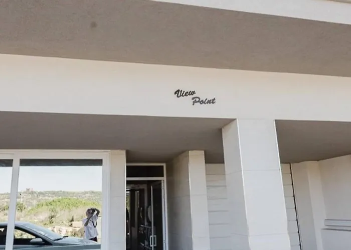 Seaside Escape 2bed With Views! By Homely * Is-Sellum