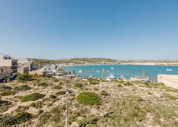 Seaside Escape 2bed With Views! By Homely Apartamento Is-Sellum